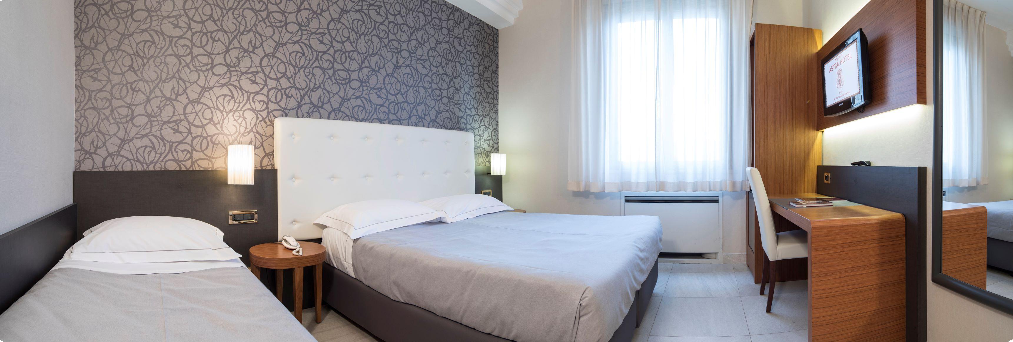 Astra Hotel Ferrara Kültér fotó