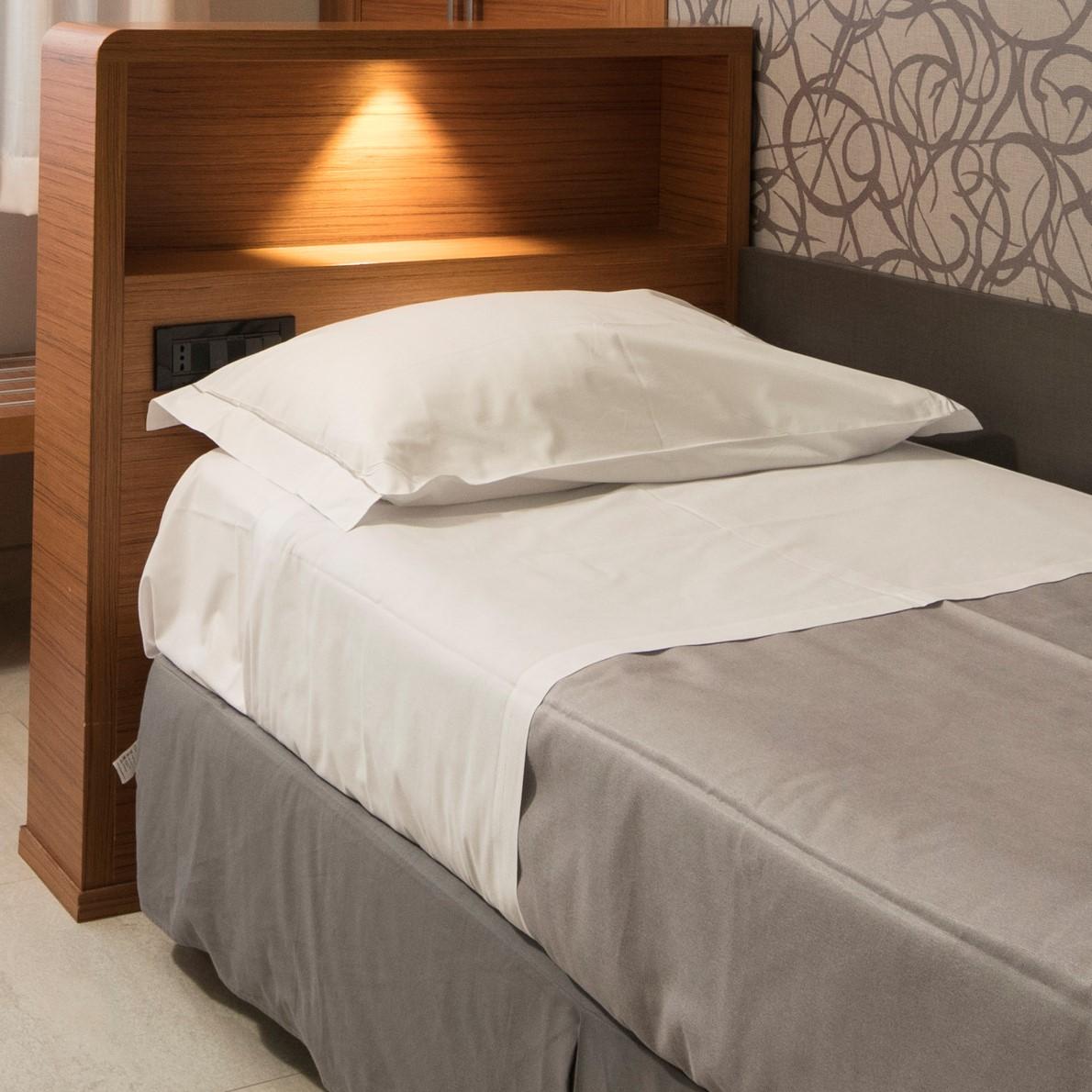 Astra Hotel Ferrara Kültér fotó