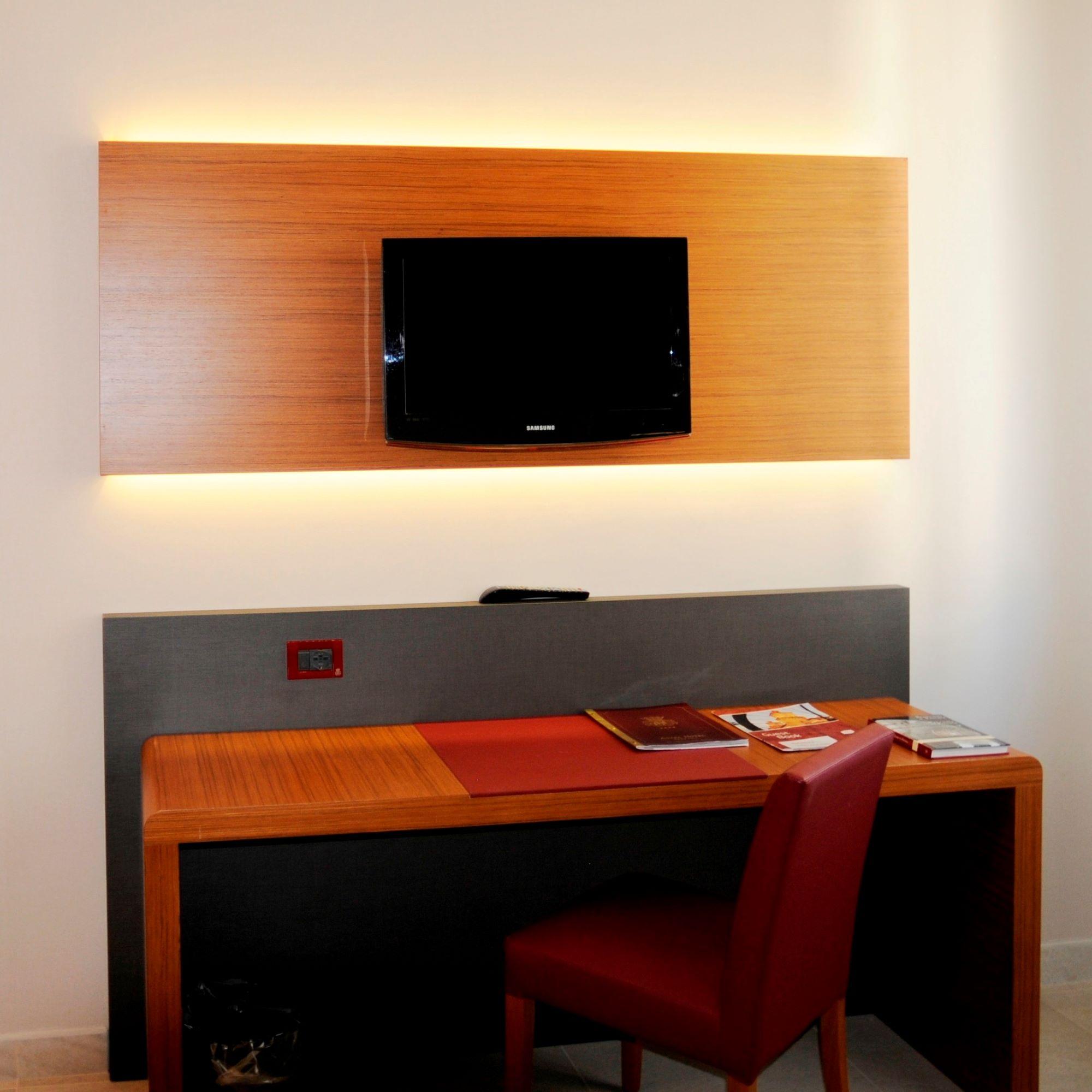Astra Hotel Ferrara Kültér fotó