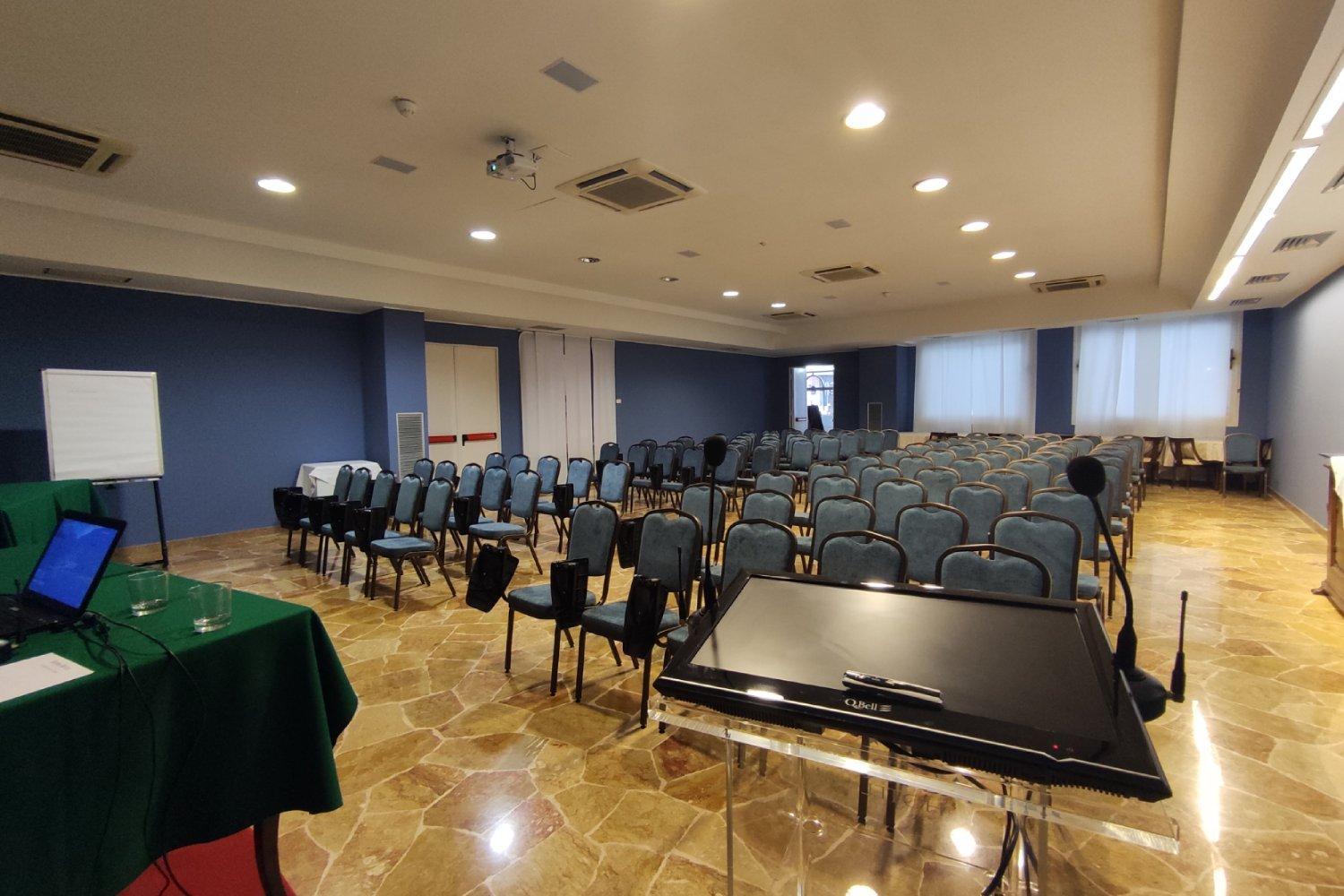 Astra Hotel Ferrara Kültér fotó
