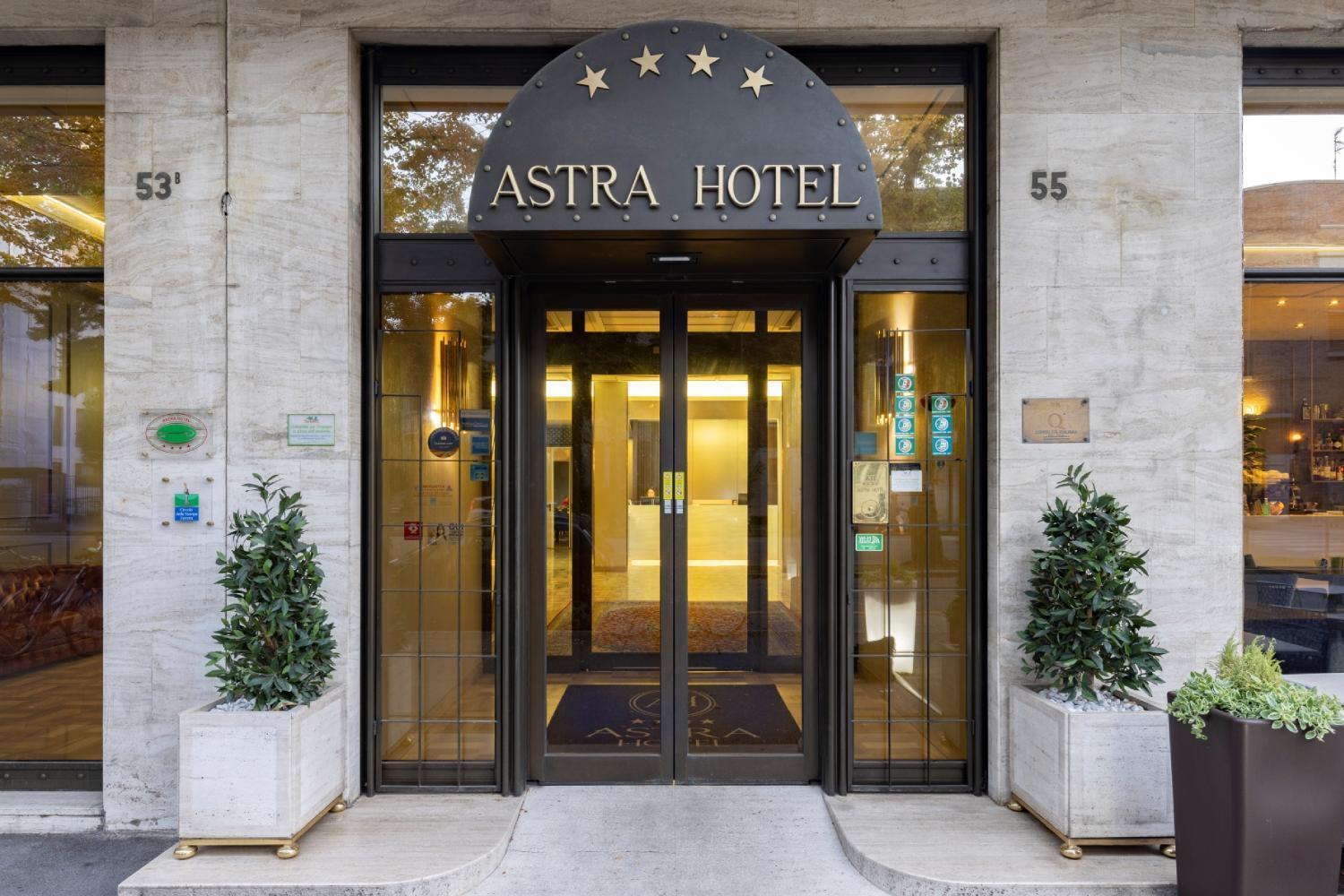 Astra Hotel Ferrara Kültér fotó