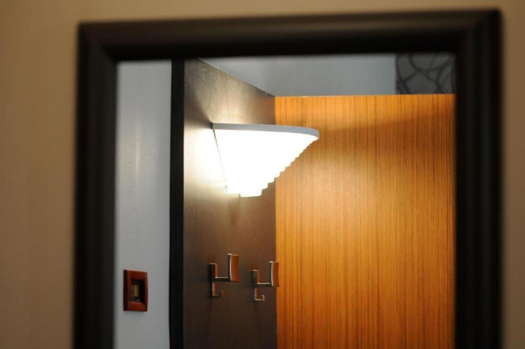Astra Hotel Ferrara Kültér fotó