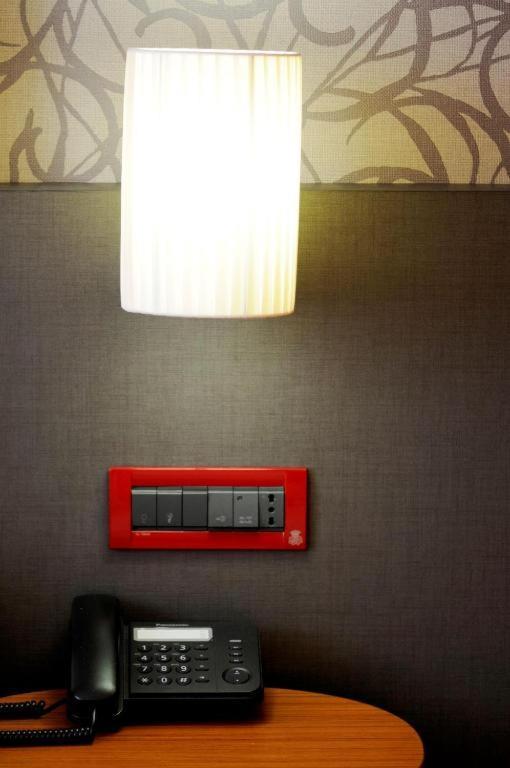 Astra Hotel Ferrara Kültér fotó